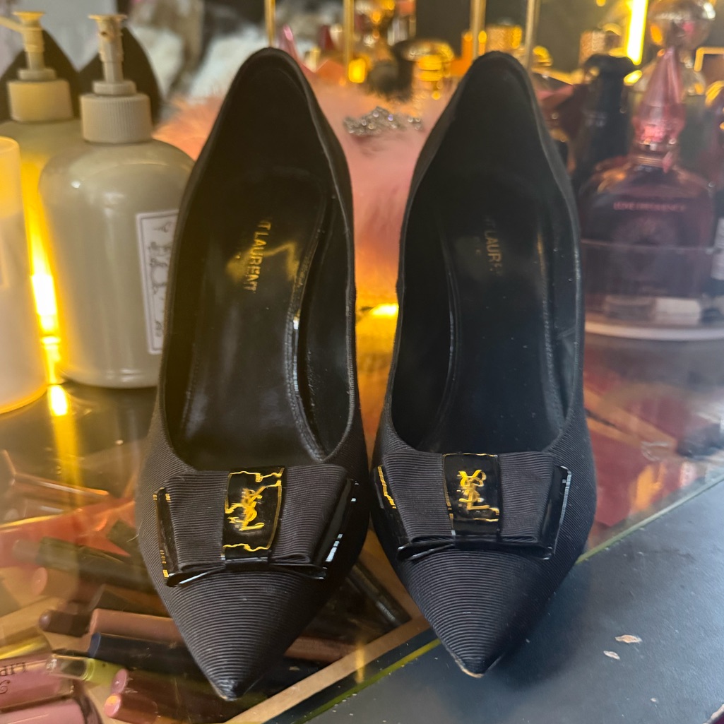 Yves Saint Laurent Black Heels With Gold Accents